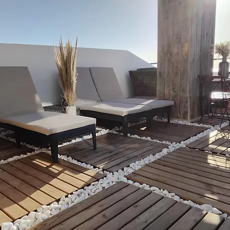Διαμέρισμα Amazing Penthouse- Panoramic Sea View & Tikki Bar On Private Terrasse