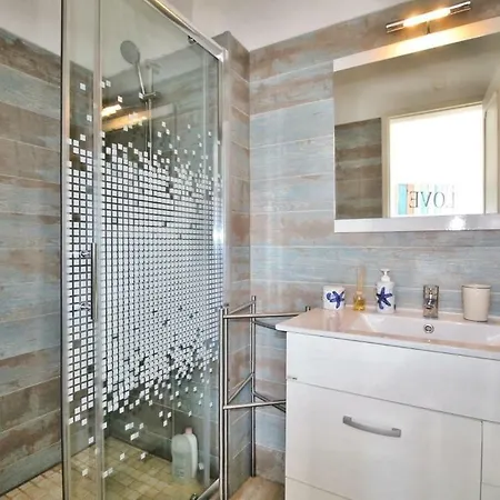 Apartamento Luxury Ocean Penthouse- Panoramic Sea View & Tikki Bar On Private Terrasse