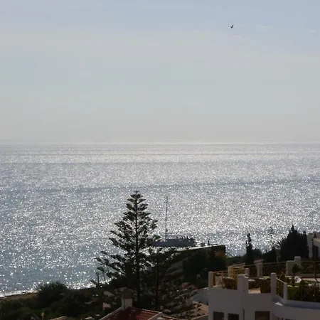 Luxury Ocean Penthouse- Panoramic Sea View & Tikki Bar On Private Terrasse