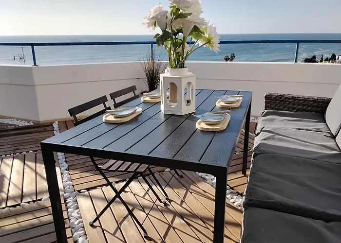 Amazing Penthouse- Panoramic Sea View & Tikki Bar On Private Terrasse *