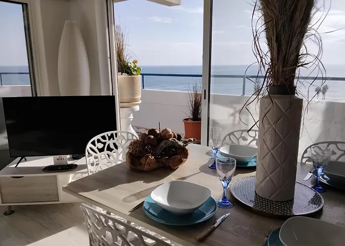 Amazing Penthouse- Panoramic Sea View & Tikki Bar On Private Terrasse Praia Da Luz