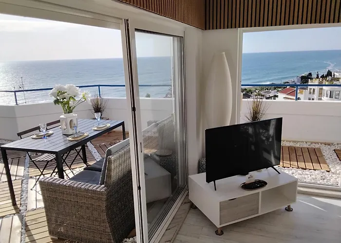 Daire Amazing Penthouse- Panoramic Sea View & Tikki Bar On Private Terrasse