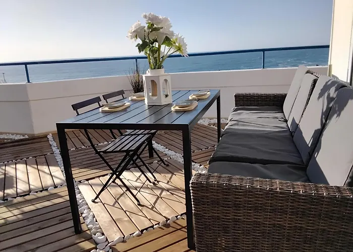 Amazing Penthouse- Panoramic Sea View & Tikki Bar On Private Terrasse דירה
