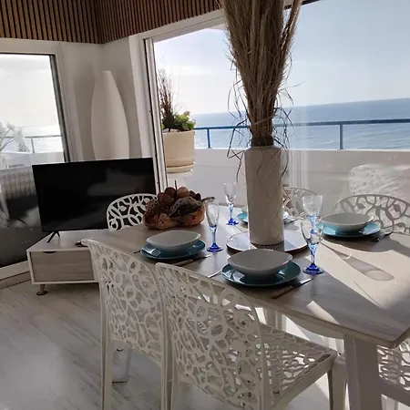 Luxury Ocean Penthouse- Panoramic Sea View & Tikki Bar On Private Terrasse * Luz