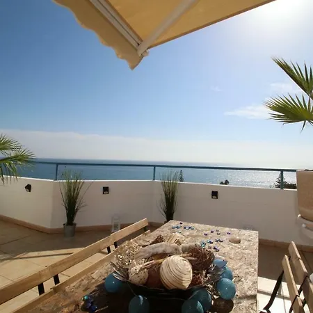 Amazing Penthouse- Panoramic Sea View & Tikki Bar On Private Terrasse *